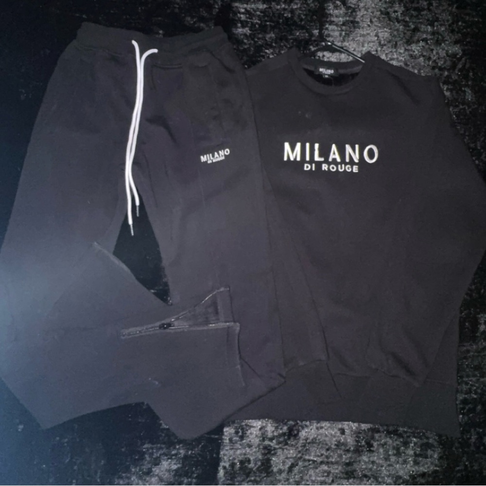 Milano Di Rouge Unisex Sweatsuit